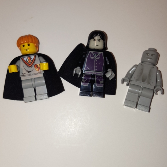 Legos - Picture 7 of 7